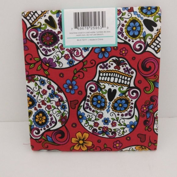 Sugar Skulls Fabric Fat Quarter Red Material 18x22 Crafts Sewing Quilting - Picture 3 of 4